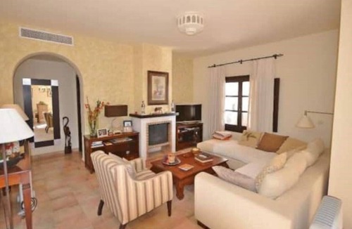 Hacienda del Alamo Villa | Beautiful 3 bedroom villa with Large Private Pool