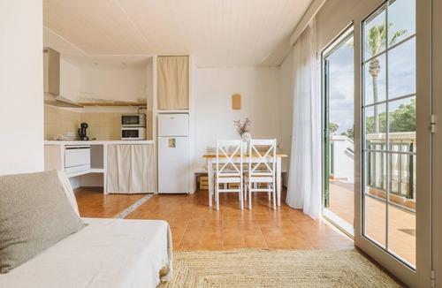 Cala'n Bosch Apartment | Beautiful apartment Bon Repos A9