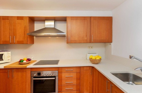 Bonmont Terres Noves Apartment | Beautiful apartment for 6 people with pool, A/C, TV, terrace and panoramic view