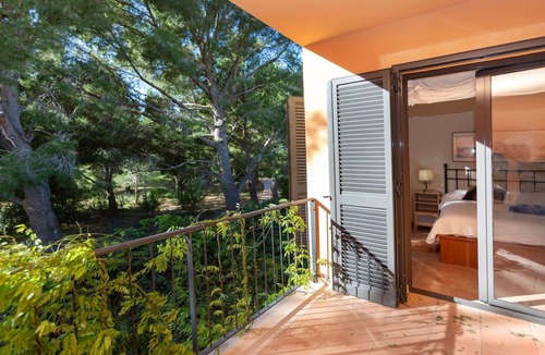 Bonmont Terres Noves Apartment | Beautiful apartment for 6 people with pool, A/C, TV, terrace and panoramic view