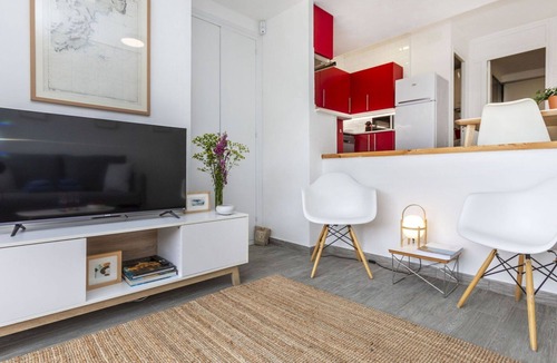 Tossa de Mar Apartment | Beautiful apartment for 4 people with WIFI, A/C, TV and terrace