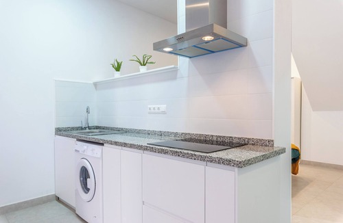 Los Tilos Apartment | Beautiful Apartment “El Andén de la Estación 1” Near the Beach with Air Conditioning