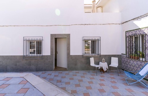 Fuengirola City Centre Apartment | Beautiful apartment in Fuengirola with WiFi