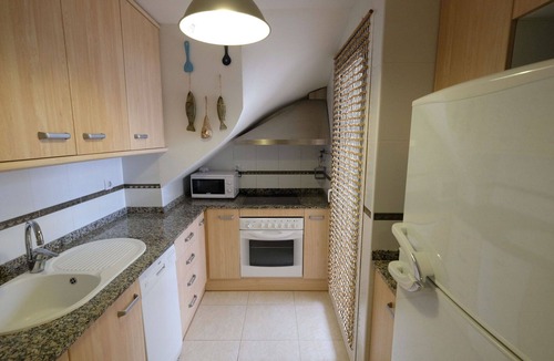 Alcanar Apartment | Beautiful apartment for 8 people with pool, WIFI, A/C, TV and balcony
