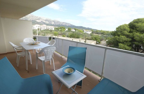 Alcanar Apartment | Beautiful apartment for 8 people with pool, WIFI, A/C, TV and balcony