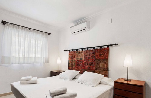Cabo de las Huertas Apartment | Beautiful apartment for 7 guests with WIFI, pool, A/C, TV, terrace and parking
