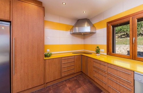 Arta Villa | Beautiful Country House with Pool, Wi-Fi, Balcony and Terrace; Parking Available
