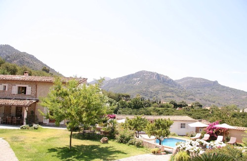 Biniaraix Villa | Beautiful Country Villa With Private Pool & Huge Garden