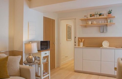 Portopi House | Beautiful Garden Casita centrally located in Palma