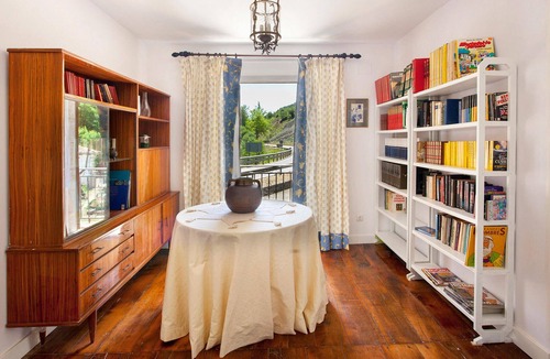 Navamuel House | Beautiful home in Bárcena de Ebro