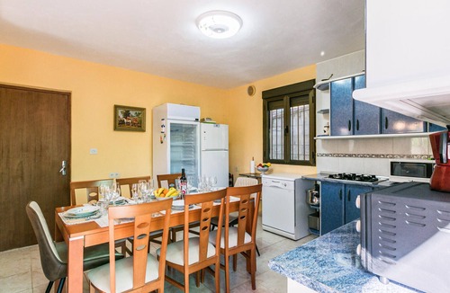Alcala la Real House | Beautiful home in Alcala la Real