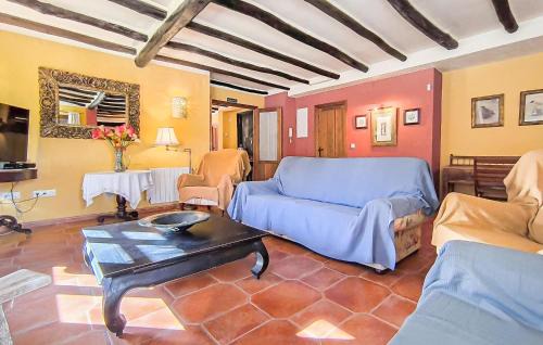 Almedinilla House | Beautiful Home In Almedinilla