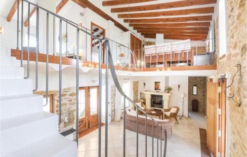 Benissa House | Beautiful Home In Benissa With Kitchen