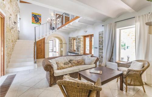 Benissa House | Beautiful Home In Benissa With Kitchen