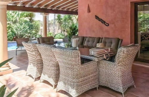 Vera House | Beautiful home in VERA