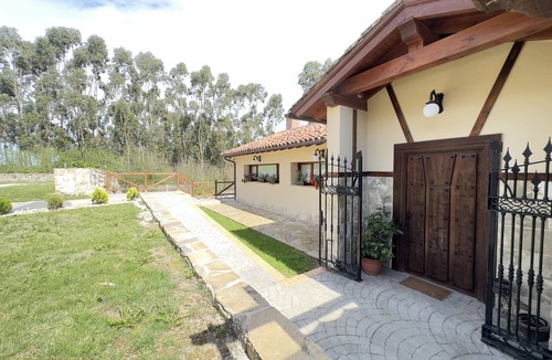Caviedes House | Beautiful house near the beaches in LAMADRID