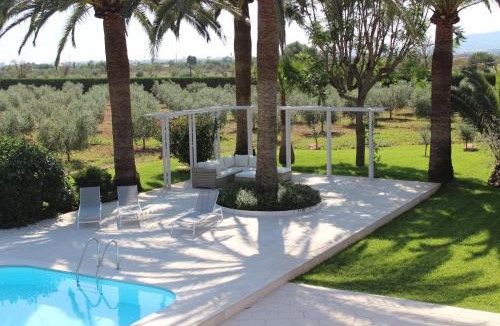 Marratxi Villa | Beautiful Mallorca Villa Can Raime 4 Bedrooms Gorgeous Garden & Private Pool Palma