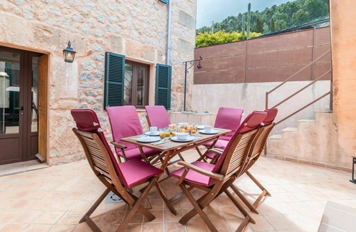 Banyalbufar House | Beautiful private villa for 6 people with WIFI, TV and terrace