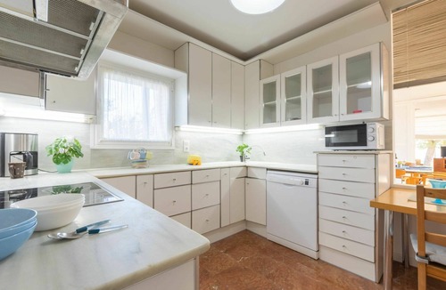 L'Ampolla House | Beautiful private villa for 6 people with WIFI, A/C, private pool, TV, patio and pets allowed