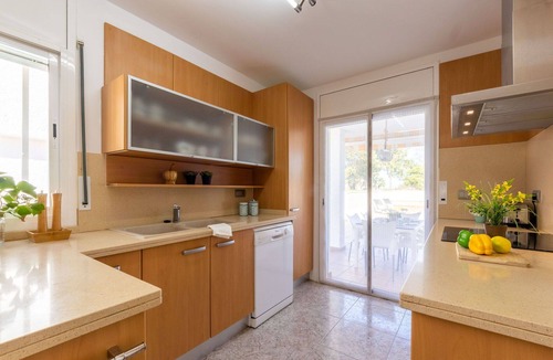 Riumar House | Beautiful private villa for 8 people with WIFI, private pool, A/C, TV, patio and pets allowed