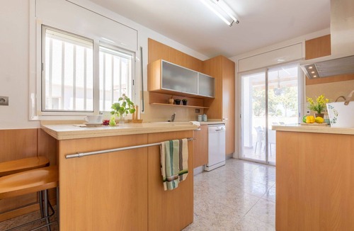Riumar House | Beautiful private villa for 8 people with WIFI, private pool, A/C, TV, patio and pets allowed