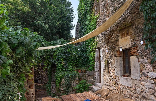 Vilanant Cottage | Beautiful restored 16th century rural house