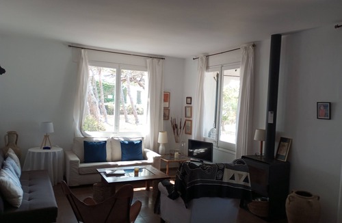 Cadaques House | Bella Casa en la Bahía de Cadaqués