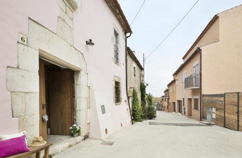 La Tallada d'Emporda House | Belvilla by OYO Pink House