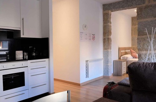 Ourense Apartment | Belvilla by OYO Villa Trabazos Abellas