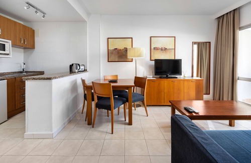 Benalmadena Costa Apartment | BenalBeach Pool Resort by Alfresco Stays