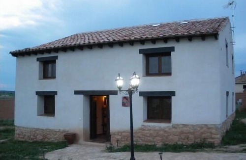 Bayubas de Abajo Cottage | BERLANGA DE DUERO, CAÑÓN DE RÍO LOBOS BURGO DE OSMA, SAN BAUDELIO,