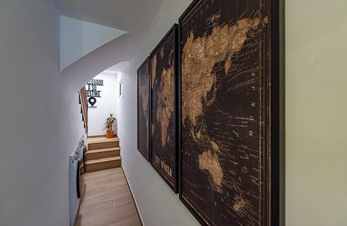 Villena Apartment | Black Lion