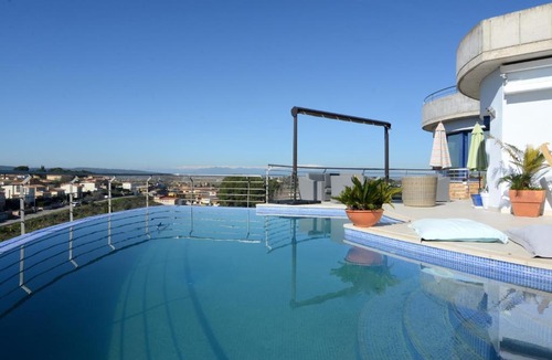 L'Escala Villa | Blue House