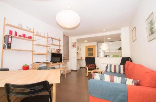 Canet de Mar Apartment | Blue sea apartment