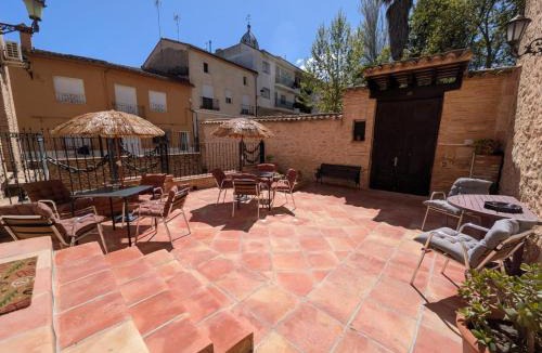Fontanars dels Alforins House | Bodega la Fabriqueta de Fontanars