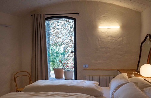 Corca House | Bonita Masia en Corça