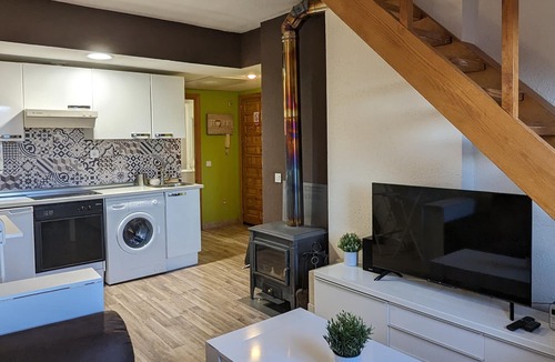 Villanua Apartment | Bonito Apartamento con Chimenea y Wifi en Villanúa