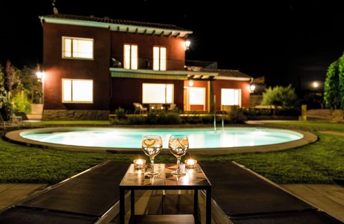 Preixens Cottage | Boutique Home Ca lágustina