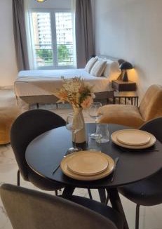 Pla del Bon Repos Apartment | Boutique room in Alicante with AC and Wifi