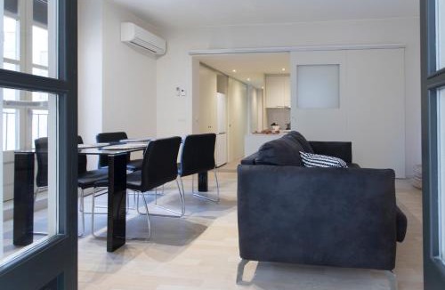 Old Town Apartment | Bravissimo Cort Reial-2B