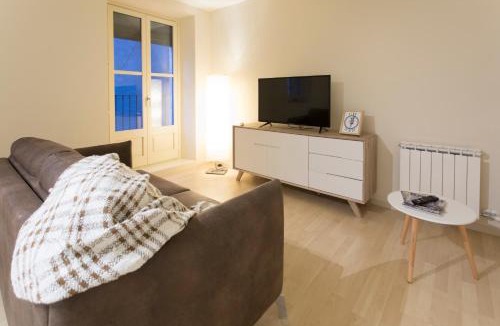 Old Town Apartment | Bravissimo Cort Reial-3A