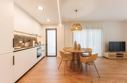Eixample Apartment | Bravissimo Devesa, 3 bedrooms and near the parc