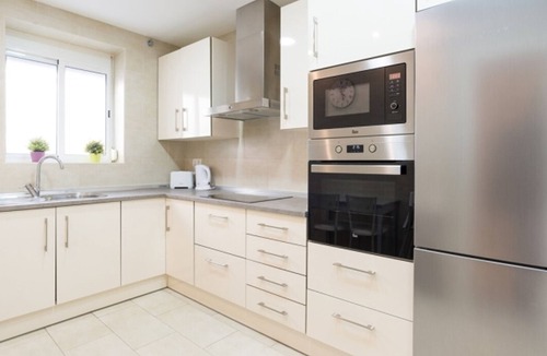 Cruz de Humilladero Apartment | Bright 3-bedroom apartment in the heart of Málaga