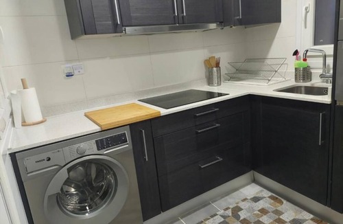 Bilbao Old Town Apartment | Bright and quiet, Casco Viejo, Mercado de la Ribera
