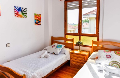 Suances Apartment | Bright apartment with swimming pool