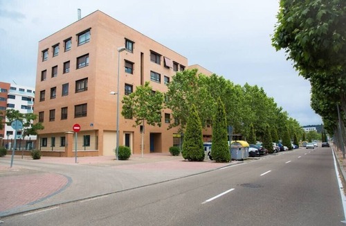 Valladolid Condo | Bright New Apartment - Green area/Cozy/Quiet/Wifi