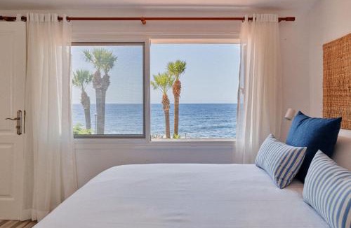 San Miguel de Abona House | Bright oceanfront bungalow, views, garden, coastal