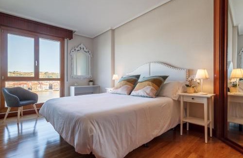 Barakaldo Apartment | Bright Ría Barakaldo