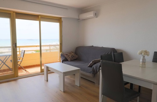 Sagunto Apartment | Bright seafront apartment - Port de Sagunto