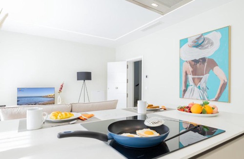 Playa de Arinaga Apartment | Brisamar Suites II by VillaGranCanaria
